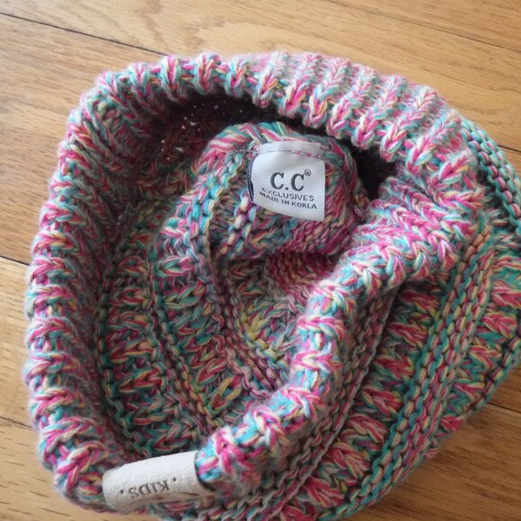 C.C. Kids Knit Winter Hat Beanie Pink Yellow Green - Picture 5 of 5